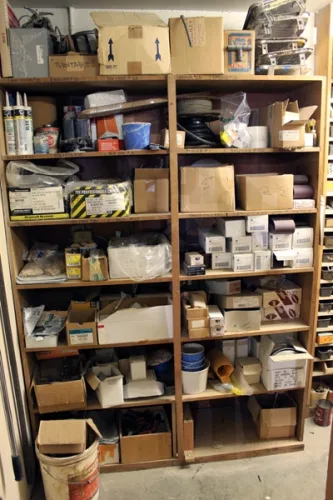 Photo #37 of DUE TO CLOSURE - UNIVERSAL EXHIBITS, INC.: WOODWORKING EQUIPMENT & MUCH MORE