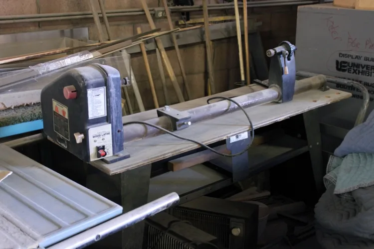 Photo #84 of DUE TO CLOSURE - UNIVERSAL EXHIBITS, INC.: WOODWORKING EQUIPMENT & MUCH MORE