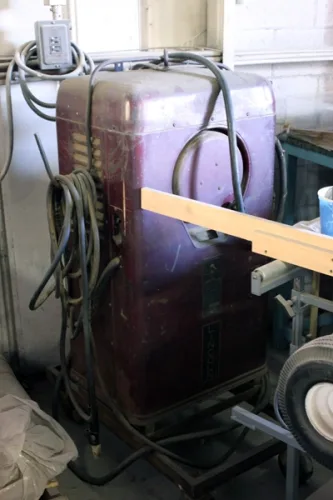 Photo #85 of DUE TO CLOSURE - UNIVERSAL EXHIBITS, INC.: WOODWORKING EQUIPMENT & MUCH MORE