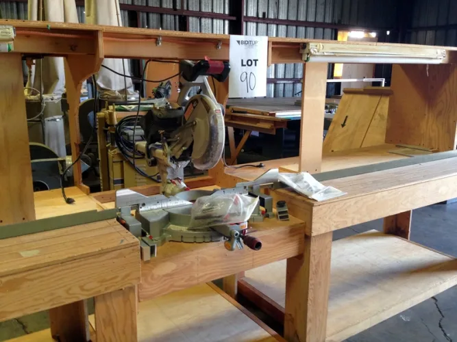 Photo #111 of DUE TO CLOSURE - UNIVERSAL EXHIBITS, INC.: WOODWORKING EQUIPMENT & MUCH MORE