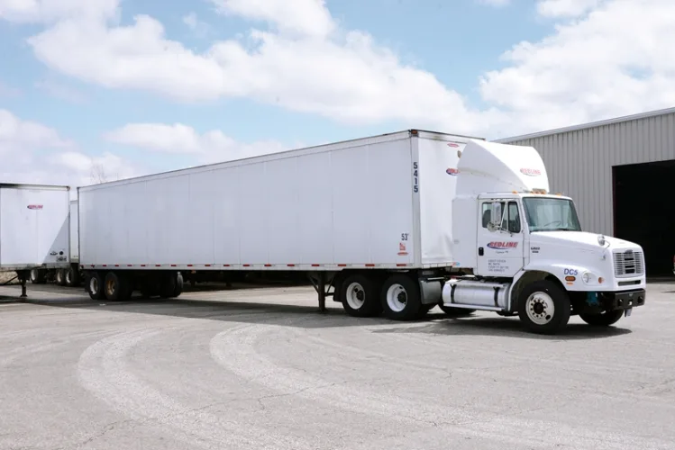 Photo #4 of BY ORDER OF THE OWNER UTICA LEASCO, LLC - ASSETS FORMERLY UTILIZED BY REDLINE ENTERPRISE, LLC: (28) FREIGHTLINER, INTERNATIONAL, VOLVO TRUCK TRACTORS AS NEW AS 2005, (38) TRAILERS AS NEW AS 2007