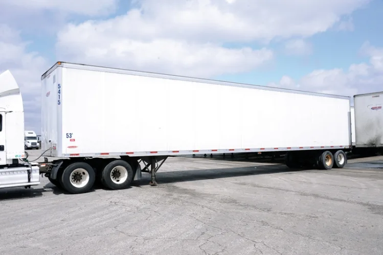 Photo #7 of BY ORDER OF THE OWNER UTICA LEASCO, LLC - ASSETS FORMERLY UTILIZED BY REDLINE ENTERPRISE, LLC: (28) FREIGHTLINER, INTERNATIONAL, VOLVO TRUCK TRACTORS AS NEW AS 2005, (38) TRAILERS AS NEW AS 2007