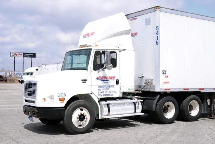 Photo #8 of BY ORDER OF THE OWNER UTICA LEASCO, LLC - ASSETS FORMERLY UTILIZED BY REDLINE ENTERPRISE, LLC: (28) FREIGHTLINER, INTERNATIONAL, VOLVO TRUCK TRACTORS AS NEW AS 2005, (38) TRAILERS AS NEW AS 2007