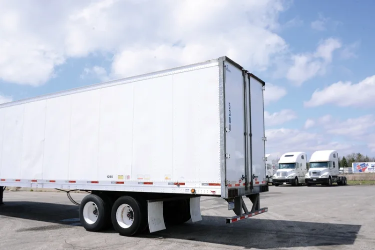 Photo #18 of BY ORDER OF THE OWNER UTICA LEASCO, LLC - ASSETS FORMERLY UTILIZED BY REDLINE ENTERPRISE, LLC: (28) FREIGHTLINER, INTERNATIONAL, VOLVO TRUCK TRACTORS AS NEW AS 2005, (38) TRAILERS AS NEW AS 2007