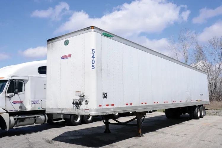 Photo #21 of BY ORDER OF THE OWNER UTICA LEASCO, LLC - ASSETS FORMERLY UTILIZED BY REDLINE ENTERPRISE, LLC: (28) FREIGHTLINER, INTERNATIONAL, VOLVO TRUCK TRACTORS AS NEW AS 2005, (38) TRAILERS AS NEW AS 2007