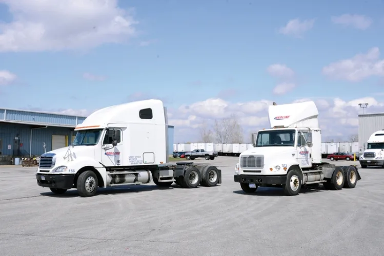 Photo #28 of BY ORDER OF THE OWNER UTICA LEASCO, LLC - ASSETS FORMERLY UTILIZED BY REDLINE ENTERPRISE, LLC: (28) FREIGHTLINER, INTERNATIONAL, VOLVO TRUCK TRACTORS AS NEW AS 2005, (38) TRAILERS AS NEW AS 2007