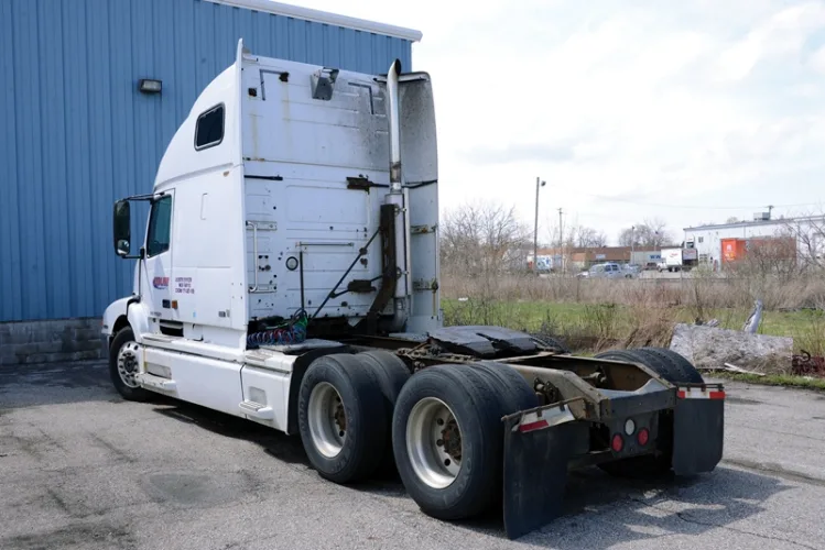 Photo #35 of BY ORDER OF THE OWNER UTICA LEASCO, LLC - ASSETS FORMERLY UTILIZED BY REDLINE ENTERPRISE, LLC: (28) FREIGHTLINER, INTERNATIONAL, VOLVO TRUCK TRACTORS AS NEW AS 2005, (38) TRAILERS AS NEW AS 2007