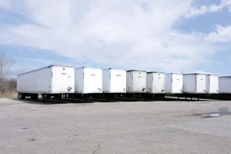 Photo #46 of BY ORDER OF THE OWNER UTICA LEASCO, LLC - ASSETS FORMERLY UTILIZED BY REDLINE ENTERPRISE, LLC: (28) FREIGHTLINER, INTERNATIONAL, VOLVO TRUCK TRACTORS AS NEW AS 2005, (38) TRAILERS AS NEW AS 2007