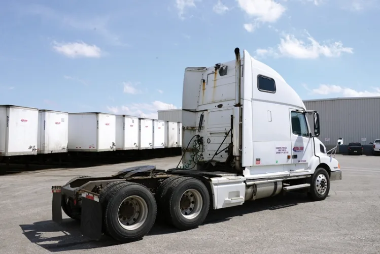 Photo #50 of BY ORDER OF THE OWNER UTICA LEASCO, LLC - ASSETS FORMERLY UTILIZED BY REDLINE ENTERPRISE, LLC: (28) FREIGHTLINER, INTERNATIONAL, VOLVO TRUCK TRACTORS AS NEW AS 2005, (38) TRAILERS AS NEW AS 2007