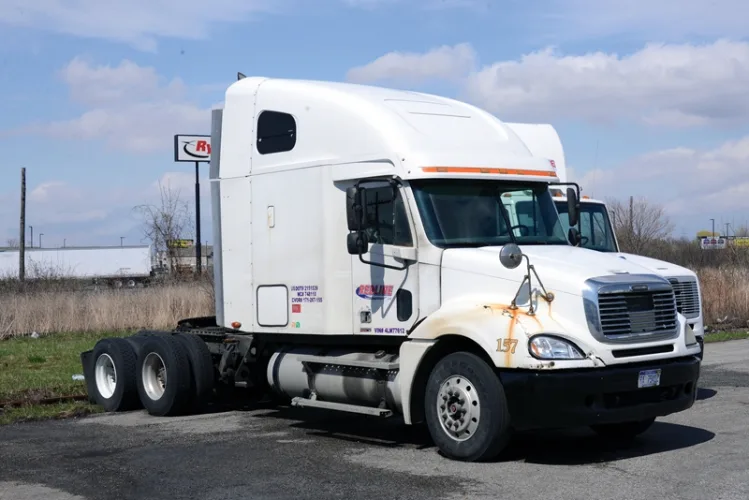 Photo #53 of BY ORDER OF THE OWNER UTICA LEASCO, LLC - ASSETS FORMERLY UTILIZED BY REDLINE ENTERPRISE, LLC: (28) FREIGHTLINER, INTERNATIONAL, VOLVO TRUCK TRACTORS AS NEW AS 2005, (38) TRAILERS AS NEW AS 2007