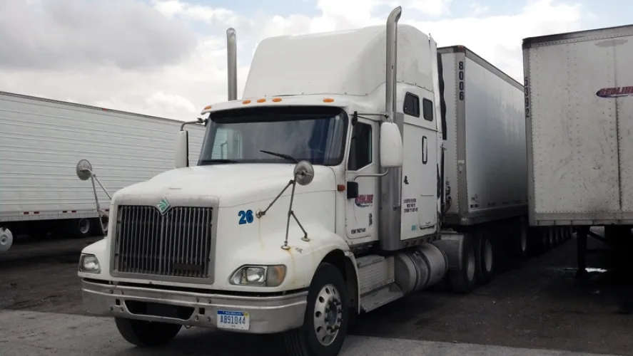 Photo #67 of BY ORDER OF THE OWNER UTICA LEASCO, LLC - ASSETS FORMERLY UTILIZED BY REDLINE ENTERPRISE, LLC: (28) FREIGHTLINER, INTERNATIONAL, VOLVO TRUCK TRACTORS AS NEW AS 2005, (38) TRAILERS AS NEW AS 2007