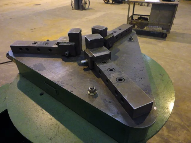 Photo #88 of THE FORMER ASSETS OF DIXIE SOUTHERN ARKANSAS, LLC, HEAVY FABRICATING FACILITY INCLUDING: LATE MODEL ROUNDO PLATE AND ANGLE ROLLS, FABRICATING MACHINERY, ROUGH TERRAIN CRANES & MORE