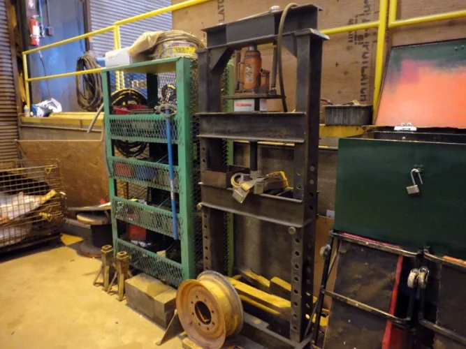 Photo #186 of THE FORMER ASSETS OF DIXIE SOUTHERN ARKANSAS, LLC, HEAVY FABRICATING FACILITY INCLUDING: LATE MODEL ROUNDO PLATE AND ANGLE ROLLS, FABRICATING MACHINERY, ROUGH TERRAIN CRANES & MORE