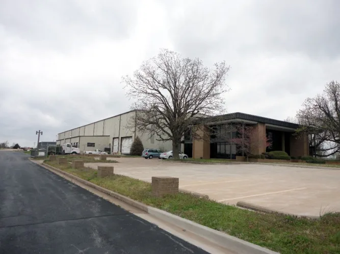 Photo #199 of THE FORMER ASSETS OF DIXIE SOUTHERN ARKANSAS, LLC, HEAVY FABRICATING FACILITY INCLUDING: LATE MODEL ROUNDO PLATE AND ANGLE ROLLS, FABRICATING MACHINERY, ROUGH TERRAIN CRANES & MORE