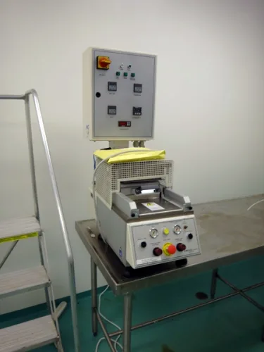 Photo #31 of SURPLUS TO ONGOING OPERATIONS OF ENDO PHARMACEUTICALS, A SPECIALTY PHARMACEUTICAL COMPANY ENGAGED IN R&D OF PRESCRIPTION DRUGS USED TO TREAT & MANAGE PAIN