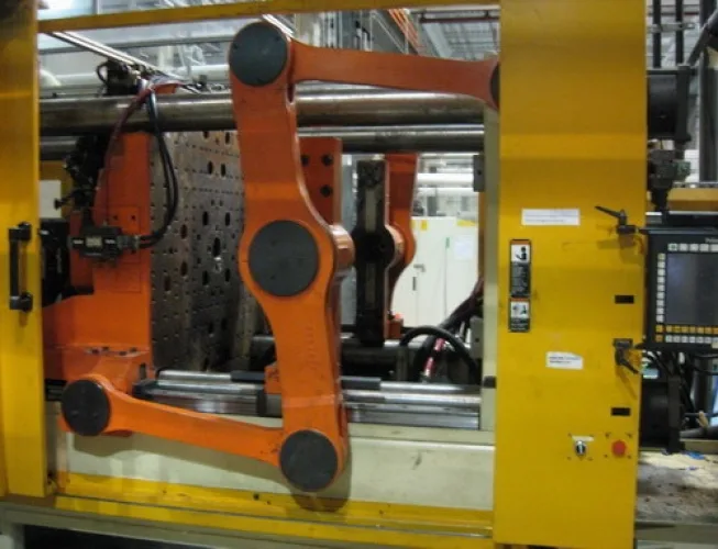 Photo #5 of SURPLUS TO THE ONGOING OPERATIONS OF CLOSURE SYSTEMS INTERNATIONAL: COMPLETE CLOSURE OF 160,000 SQ FT PRODUCTION FACILITY - (25) INJECTION MOLDING MACHINES FROM HUSKY, NISSEI, NETSTAL, FERROMATIK, CONVEYORS, METAL FABRICATING & MORE