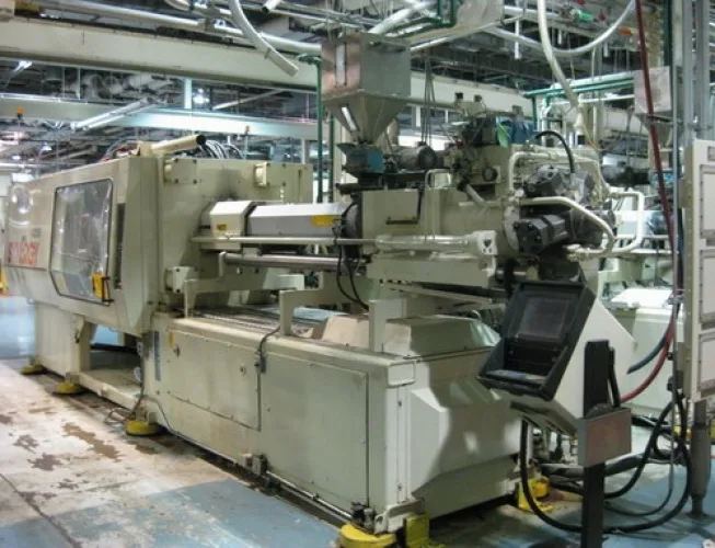 Photo #6 of SURPLUS TO THE ONGOING OPERATIONS OF CLOSURE SYSTEMS INTERNATIONAL: COMPLETE CLOSURE OF 160,000 SQ FT PRODUCTION FACILITY - (25) INJECTION MOLDING MACHINES FROM HUSKY, NISSEI, NETSTAL, FERROMATIK, CONVEYORS, METAL FABRICATING & MORE