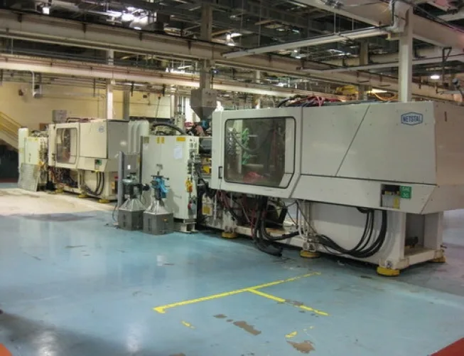 Photo #11 of SURPLUS TO THE ONGOING OPERATIONS OF CLOSURE SYSTEMS INTERNATIONAL: COMPLETE CLOSURE OF 160,000 SQ FT PRODUCTION FACILITY - (25) INJECTION MOLDING MACHINES FROM HUSKY, NISSEI, NETSTAL, FERROMATIK, CONVEYORS, METAL FABRICATING & MORE