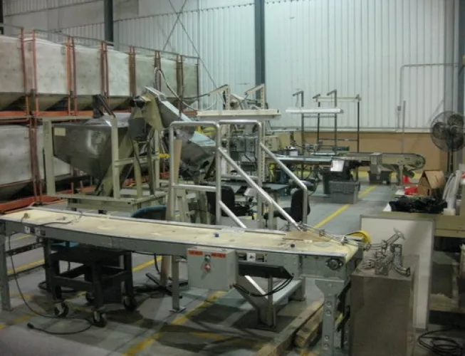 Photo #25 of SURPLUS TO THE ONGOING OPERATIONS OF CLOSURE SYSTEMS INTERNATIONAL: COMPLETE CLOSURE OF 160,000 SQ FT PRODUCTION FACILITY - (25) INJECTION MOLDING MACHINES FROM HUSKY, NISSEI, NETSTAL, FERROMATIK, CONVEYORS, METAL FABRICATING & MORE