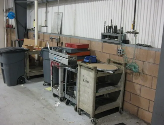 Photo #49 of SURPLUS TO THE ONGOING OPERATIONS OF CLOSURE SYSTEMS INTERNATIONAL: COMPLETE CLOSURE OF 160,000 SQ FT PRODUCTION FACILITY - (25) INJECTION MOLDING MACHINES FROM HUSKY, NISSEI, NETSTAL, FERROMATIK, CONVEYORS, METAL FABRICATING & MORE