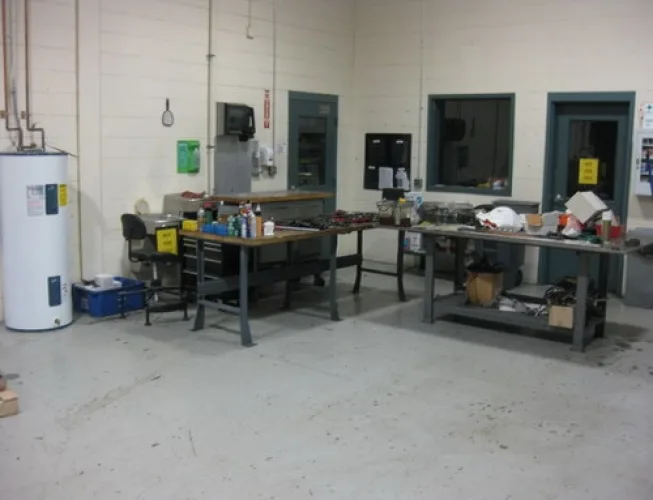 Photo #50 of SURPLUS TO THE ONGOING OPERATIONS OF CLOSURE SYSTEMS INTERNATIONAL: COMPLETE CLOSURE OF 160,000 SQ FT PRODUCTION FACILITY - (25) INJECTION MOLDING MACHINES FROM HUSKY, NISSEI, NETSTAL, FERROMATIK, CONVEYORS, METAL FABRICATING & MORE
