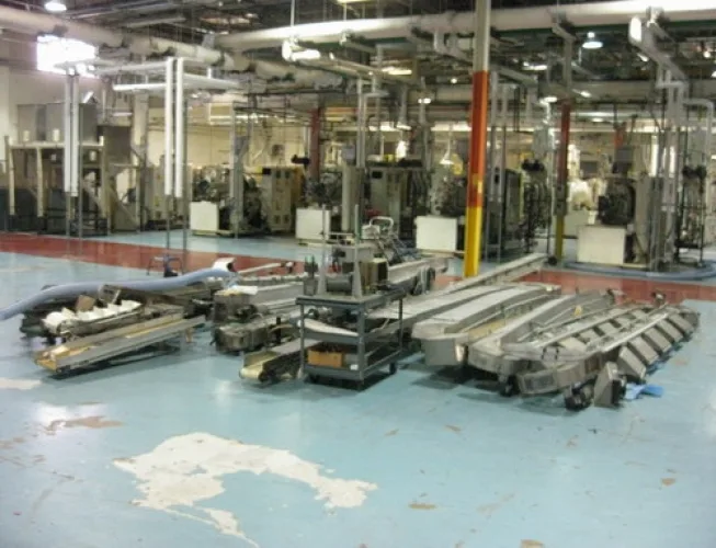 Photo #84 of SURPLUS TO THE ONGOING OPERATIONS OF CLOSURE SYSTEMS INTERNATIONAL: COMPLETE CLOSURE OF 160,000 SQ FT PRODUCTION FACILITY - (25) INJECTION MOLDING MACHINES FROM HUSKY, NISSEI, NETSTAL, FERROMATIK, CONVEYORS, METAL FABRICATING & MORE