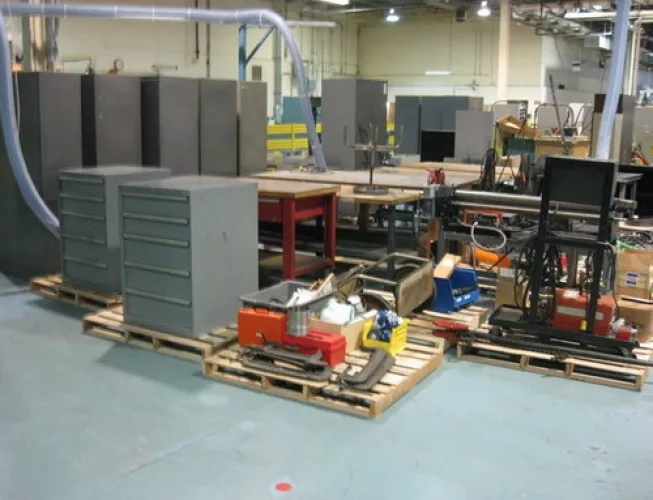 Photo #105 of SURPLUS TO THE ONGOING OPERATIONS OF CLOSURE SYSTEMS INTERNATIONAL: COMPLETE CLOSURE OF 160,000 SQ FT PRODUCTION FACILITY - (25) INJECTION MOLDING MACHINES FROM HUSKY, NISSEI, NETSTAL, FERROMATIK, CONVEYORS, METAL FABRICATING & MORE