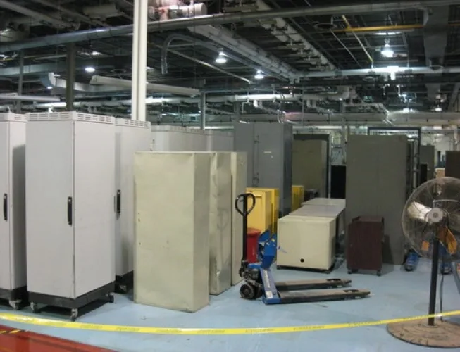 Photo #109 of SURPLUS TO THE ONGOING OPERATIONS OF CLOSURE SYSTEMS INTERNATIONAL: COMPLETE CLOSURE OF 160,000 SQ FT PRODUCTION FACILITY - (25) INJECTION MOLDING MACHINES FROM HUSKY, NISSEI, NETSTAL, FERROMATIK, CONVEYORS, METAL FABRICATING & MORE