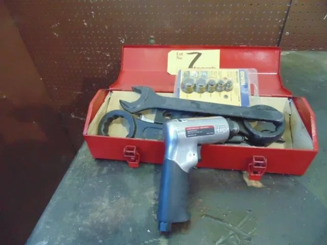 Photo #7 of WILSHIRE INTERNATIONAL (TEXAS) - LIQUIDATION OF A LATE MODEL INJECTION MOLDING FACILITY