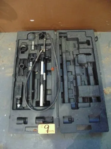 Photo #9 of WILSHIRE INTERNATIONAL (TEXAS) - LIQUIDATION OF A LATE MODEL INJECTION MOLDING FACILITY