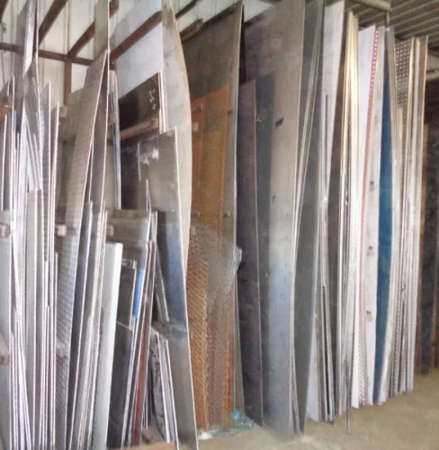 Photo #38 of DAY #2 - AS AWARDED BY ALVAREZ & MARSAL CANADA INC., COURT APPOINTED RECEIVER OF DO ALL INDUSTRIES LTD.: LATE MODEL FABRICATING EQUIPMENT, ROLLING STOCK, OVER $4 MILLION OF STEEL, MISC. RAW INVENTORY & FINISHED GOODS INVENTORY, (7) INDUSTRIAL PROPERTIES &