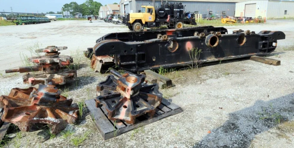 Photo #37 of 5-DAY AUCTION, DAY #1 - MCDERMOTT, INC. - COMPLETE LIQUIDATION OF A 300-ACRE OFFSHORE / ONSHORE OILFIELD FABRICATION FACILITY - LARGE CAPACITY PIPE MILLS & POINT SHOP