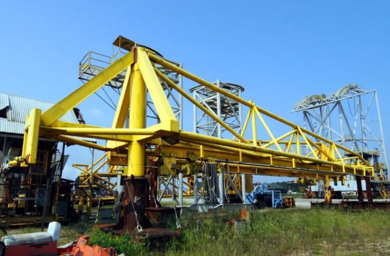 Photo #56 of 5-DAY AUCTION, DAY #1 - MCDERMOTT, INC. - COMPLETE LIQUIDATION OF A 300-ACRE OFFSHORE / ONSHORE OILFIELD FABRICATION FACILITY - LARGE CAPACITY PIPE MILLS & POINT SHOP