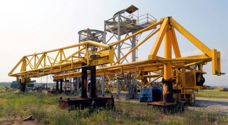 Photo #57 of 5-DAY AUCTION, DAY #1 - MCDERMOTT, INC. - COMPLETE LIQUIDATION OF A 300-ACRE OFFSHORE / ONSHORE OILFIELD FABRICATION FACILITY - LARGE CAPACITY PIPE MILLS & POINT SHOP