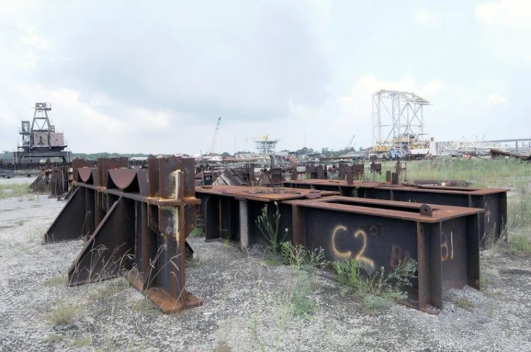 Photo #88 of 5-DAY AUCTION, DAY #1 - MCDERMOTT, INC. - COMPLETE LIQUIDATION OF A 300-ACRE OFFSHORE / ONSHORE OILFIELD FABRICATION FACILITY - LARGE CAPACITY PIPE MILLS & POINT SHOP