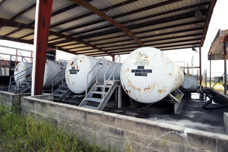 Photo #109 of 5-DAY AUCTION, DAY #1 - MCDERMOTT, INC. - COMPLETE LIQUIDATION OF A 300-ACRE OFFSHORE / ONSHORE OILFIELD FABRICATION FACILITY - LARGE CAPACITY PIPE MILLS & POINT SHOP