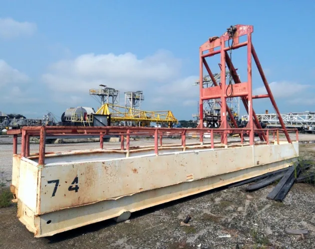 Photo #195 of 5-DAY AUCTION, DAY #1 - MCDERMOTT, INC. - COMPLETE LIQUIDATION OF A 300-ACRE OFFSHORE / ONSHORE OILFIELD FABRICATION FACILITY - LARGE CAPACITY PIPE MILLS & POINT SHOP
