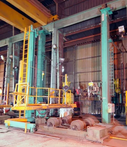 Photo #320 of 5-DAY AUCTION, DAY #1 - MCDERMOTT, INC. - COMPLETE LIQUIDATION OF A 300-ACRE OFFSHORE / ONSHORE OILFIELD FABRICATION FACILITY - LARGE CAPACITY PIPE MILLS & POINT SHOP