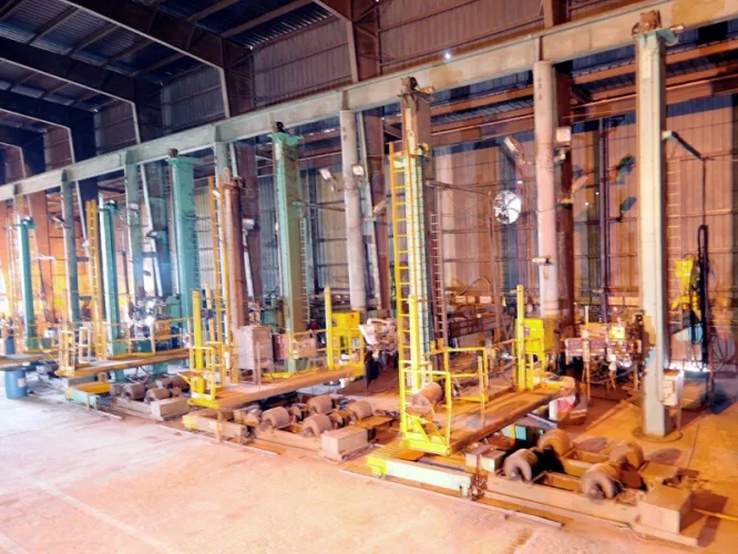 Photo #325 of 5-DAY AUCTION, DAY #1 - MCDERMOTT, INC. - COMPLETE LIQUIDATION OF A 300-ACRE OFFSHORE / ONSHORE OILFIELD FABRICATION FACILITY - LARGE CAPACITY PIPE MILLS & POINT SHOP