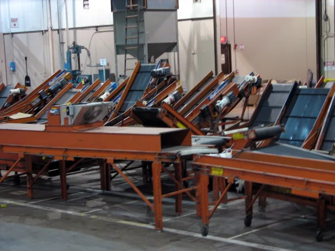 Photo #109 of HUGE 2-DAY AUCTION, DAY 1 - FORMERLY OWNED BY A HOOVER SUBSIDIARY - COMPLETE 425,000 SQ. FT. STATE-OF-THE-ART PLASTIC INJECTION MOLDING & CNC TOOL ROOM.