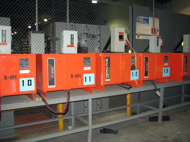 Photo #196 of HUGE 2-DAY AUCTION, DAY 1 - FORMERLY OWNED BY A HOOVER SUBSIDIARY - COMPLETE 425,000 SQ. FT. STATE-OF-THE-ART PLASTIC INJECTION MOLDING & CNC TOOL ROOM.