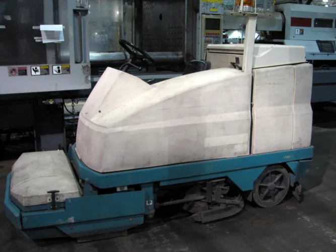 Photo #218 of HUGE 2-DAY AUCTION, DAY 1 - FORMERLY OWNED BY A HOOVER SUBSIDIARY - COMPLETE 425,000 SQ. FT. STATE-OF-THE-ART PLASTIC INJECTION MOLDING & CNC TOOL ROOM.