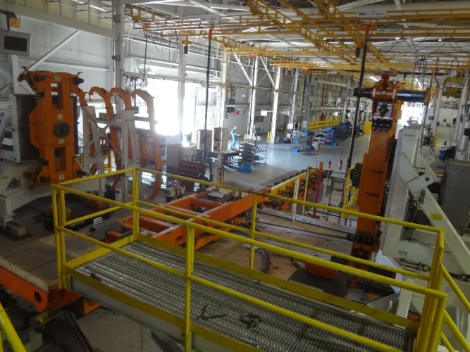 Photo #87 of GENERAL DYNAMICS LAND SYSTEMS - LARGE MANUFACTURER OF WHEELED COMBAT VEHICLES INCLUDING WELDING AND FABRICATING EQUIPMENT, LARGE ASSEMBLY LINE, TRUCKS, FORK LIFTS & MUCH MORE