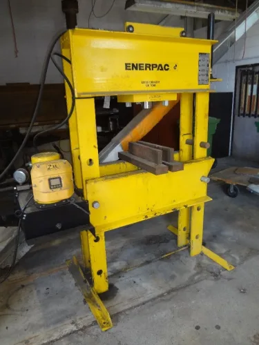 Photo #109 of GENERAL DYNAMICS LAND SYSTEMS - LARGE MANUFACTURER OF WHEELED COMBAT VEHICLES INCLUDING WELDING AND FABRICATING EQUIPMENT, LARGE ASSEMBLY LINE, TRUCKS, FORK LIFTS & MUCH MORE