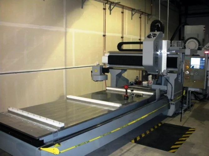 Photo #6 of NO LONGER REQUIRED IN THE CONTINUING OPERATIONS OF GT ADVANCED CZ LLC: HAAS GANTRY ROUTER SYSTEM, WQ ANNEALING OVEN & ARTIMECC ROD CROPPING SAW