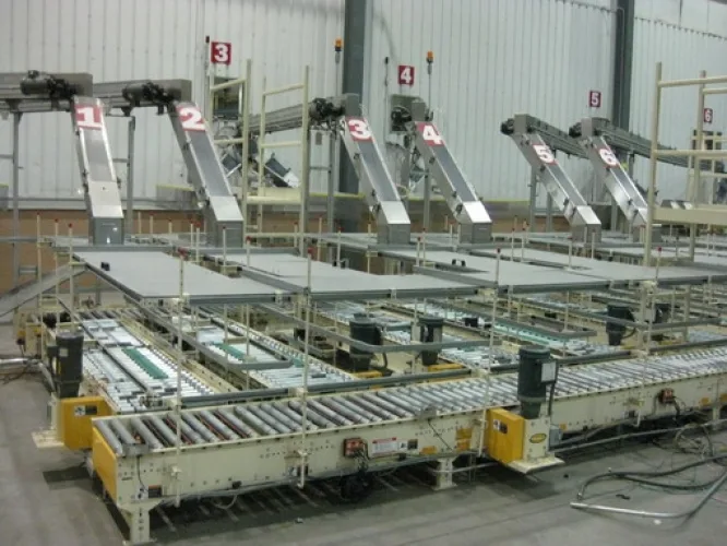 Photo #4 of LEADING CAPS & CLOSURE MOLDING OPERATION SUPPORT FOR 160,000 SQ.FT. FACILITY EXTENSIVE SPARE PARTS AND PLANT SUPPORT EQUIPMENT -  CSI AUCTION #2: SUPPORT EQUIPMENT