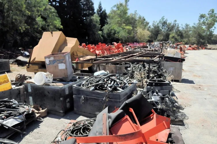 Photo #62 of BIANCHI ORCHARD SYSTEMS - NEW MANUFACTURER & SERVICER OF FARMING & HARVESTING EQUIPMENT INCLUDING: NUT HARVESTERS, SWEEPERS, TREE SHAKERS, NUT CARTS &  OTHER SPECIALTY HARVESTING &  CARRYING EQUIPMENT.