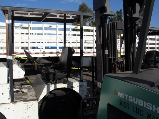 Photo #52 of SURPLUS ASSETS TO THE ONGOING OPERATIONS OF AEROJET ROCKETDYNE - OVENS/HEATING & COOLING UNITS/ENVIRONMENTAL CHAMBER, GENERATORS, INSPECTION EQUIPMENT, WELDERS, PUMPS, ROLLING STOCK & MUCH MORE