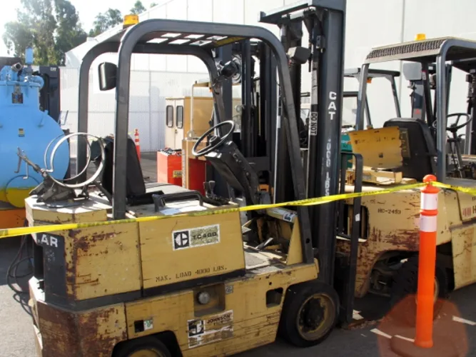 Photo #59 of SURPLUS ASSETS TO THE ONGOING OPERATIONS OF AEROJET ROCKETDYNE - OVENS/HEATING & COOLING UNITS/ENVIRONMENTAL CHAMBER, GENERATORS, INSPECTION EQUIPMENT, WELDERS, PUMPS, ROLLING STOCK & MUCH MORE