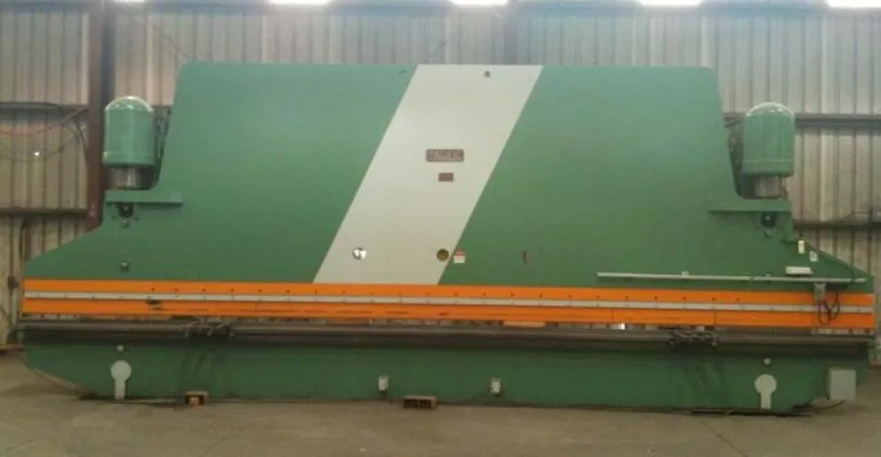 Photo #5 of 20' x 1" BERTSCH INITIAL PINCH PLATE BENDING ROLL & 400 TON x 30' PACIFIC HYDRAULIC CNC PRESS BRAKE